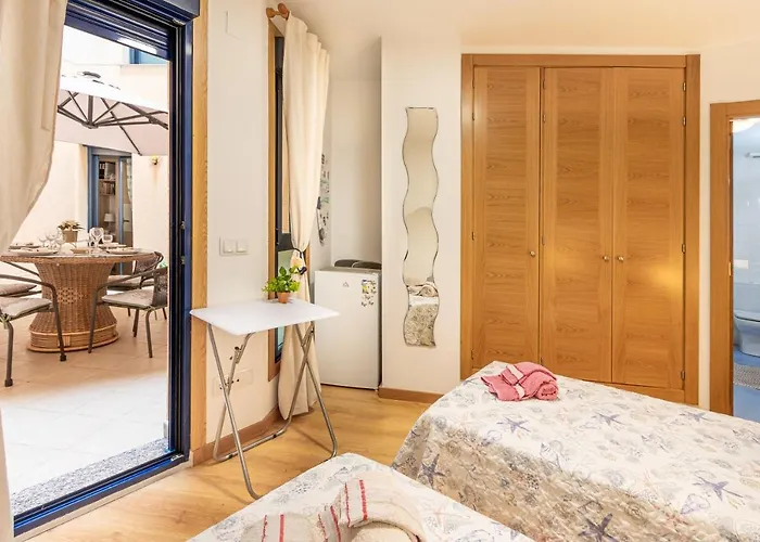 בית אירוח Playa Roda *